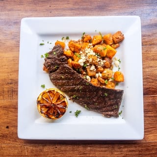 GRECIAN SKIRT STEAK